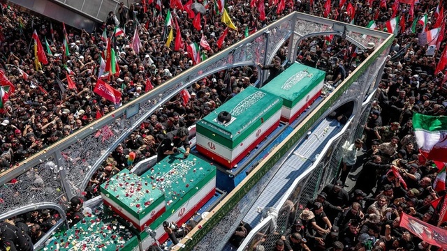 supreme leader funeral prayer karbala