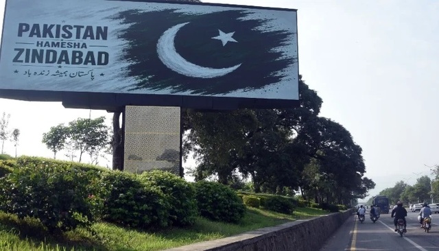 Armed Forces congratulate nation on Independence Day