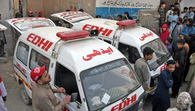 Celebratory gunfire injures nearly 100 across Karachi