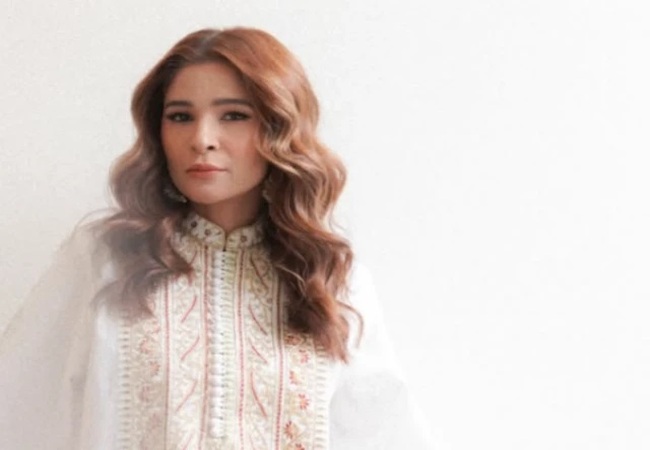ayesha omar